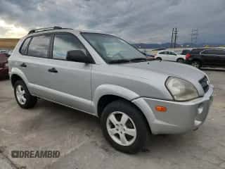 2008 Hyundai Tucson GLS z VIN KM8JM12B88U731417, wystawiony jako Copart lot #90292985 z przebiegiem 64 124 mil mil oraz Czysty tytuł • Clean title. Historia ofert i sprzedaży dostępna na DreamBid. Obrazek 4.