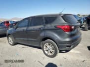 ✅ 2019 Ford Escape S • VIN: 1FMCU0F7XKUA42043 • Лот: 83796075. Опубликован ранее на Copart с пробегом 68 699 миль. Бесплатный доступ к архиву аукционных продаж из США и подробный отчёт об истории автомобиля на DreamBid. Изображение 2.