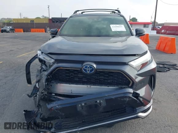 ✅ 2023 Toyota RAV4 XSE • VIN: JTMEB3FV7PD148587 • Lot: 43608035. Wystawiony na IAAI z przebiegiem 58 064 mil. Bezpłatny archiwum sprzedaży aukcyjnych z USA i szczegółowy raport historii pojazdu na DreamBid. Zdjęcie 12.