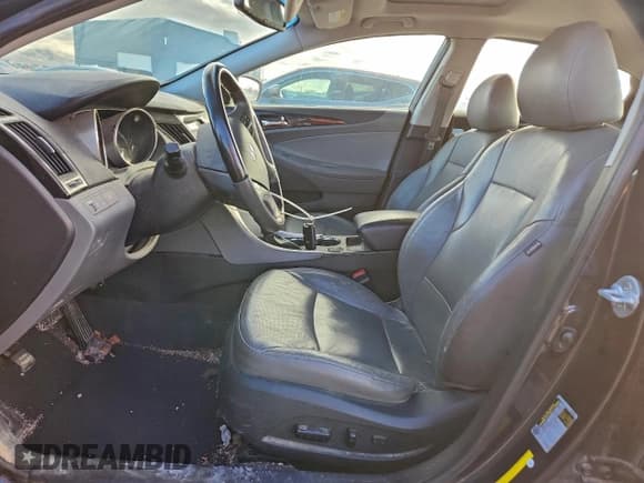 ✅ 2013 Hyundai Sonata Limited • VIN: 5NPEC4AC7DH633083 • Lot: 95994305. Listed on Copart with Not provided. Free auction sales archive from the USA and detailed vehicle history report at DreamBid. Image 7.