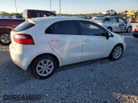 ✅ 2015 Kia Rio LX • VIN: KNADM5A34F6491008 • Lot: 85506825. Listed on Copart with 113,915 mi. Free auction sales archive from the USA and detailed vehicle history report at DreamBid. Image 3.