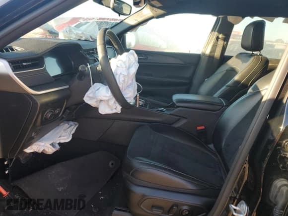 ✅ 2024 Jeep Grand Cherokee Altitude X • VIN: 1C4RJHAG4R8930271 • Lot: 87030455. Listed on Copart with 22,327 mi. Free auction sales archive from the USA and detailed vehicle history report at DreamBid. Image 7.