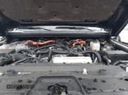 ✅ 2024 Toyota Land Cruiser • VIN: JTEABFAJ0RK006158 • Lot: 43544823. Wystawiony na IAAI z przebiegiem 30 220 mil. Bezpłatny archiwum sprzedaży aukcyjnych z USA i szczegółowy raport historii pojazdu na DreamBid. Zdjęcie 10.