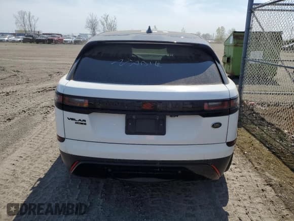 ✅ 2018 Land Rover Range Rover Velar S • VIN: SALYB2RN7JA706751 • Лот: 57106895. Опубликован ранее на Copart с пробегом 126 670 миль. Бесплатный доступ к архиву аукционных продаж из США и подробный отчёт об истории автомобиля на DreamBid. Изображение 6.