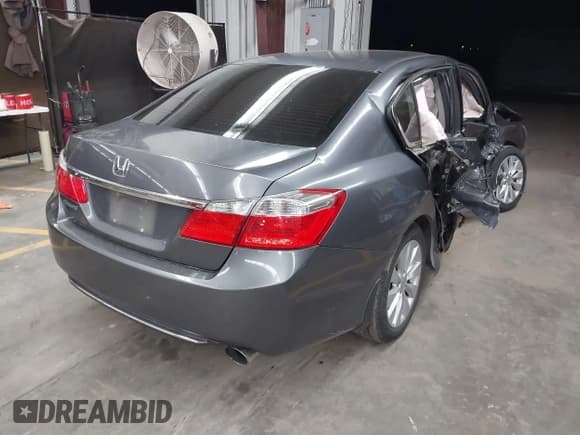 ✅ 2013 Honda Accord EX • VIN: 1HGCR2F75DA222022 • Lot: 43737503. Wystawiony na IAAI z przebiegiem 195 208 mil. Bezpłatny archiwum sprzedaży aukcyjnych z USA i szczegółowy raport historii pojazdu na DreamBid. Zdjęcie 4.