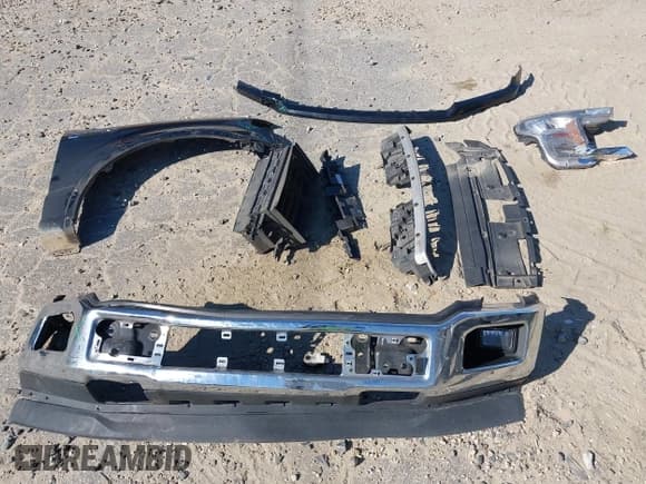 ✅ 2018 Ford F-150 Limited • VIN: 1FTEW1EG8JFE73143 • Lot: 43677755. Listed on IAAI with 184,555 mi. Free auction sales archive from the USA and detailed vehicle history report at DreamBid. Image 12.