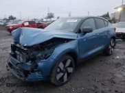 ✅ 2022 Volvo C40 Ultimate • VIN: YV4ED3GB6N2002492 • Lot: 69524222. Wystawiony na Copart z przebiegiem 3 620 mil. Bezpłatny archiwum sprzedaży aukcyjnych z USA i szczegółowy raport historii pojazdu na DreamBid. Zdjęcie 1.