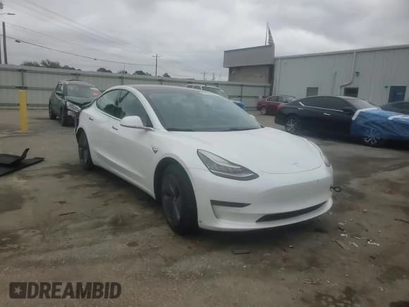 ✅ 2020 Tesla Model 3 Standard Range Plus • VIN: 5YJ3E1EA3LF784329 • Lot: 90234435. Wystawiony na Copart z przebiegiem 39 546 mil. Bezpłatny archiwum sprzedaży aukcyjnych z USA i szczegółowy raport historii pojazdu na DreamBid. Zdjęcie 14.