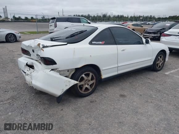 ✅ 1999 Acura Integra GS-R • VIN: JH4DC2395XS001737 • Lot: 41398768. Wystawiony na IAAI z przebiegiem 224 936 mil. Bezpłatny archiwum sprzedaży aukcyjnych z USA i szczegółowy raport historii pojazdu na DreamBid. Zdjęcie 4.