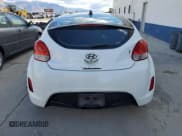 ✅ 2014 Hyundai Veloster • VIN: KMHTC6AD4EU196223 • Lot: 75831184. Wystawiony na Copart z przebiegiem 106 090 mil. Bezpłatny archiwum sprzedaży aukcyjnych z USA i szczegółowy raport historii pojazdu na DreamBid. Zdjęcie 6.