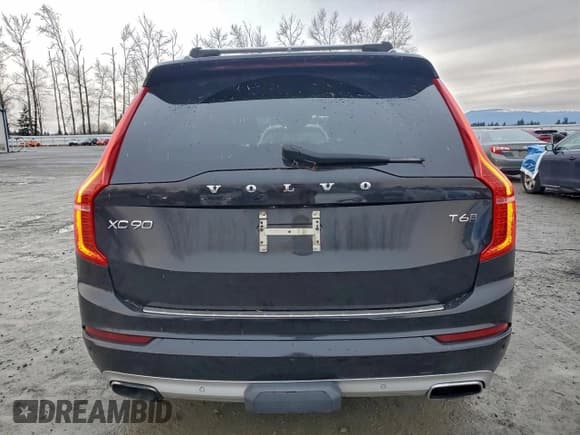 ✅ 2016 Volvo XC90 T6 Momentum • VIN: YV4A22PK7G1044547 • Lot: 95082715. Listed on Copart with 95,333 mi. Free auction sales archive from the USA and detailed vehicle history report at DreamBid. Image 6.
