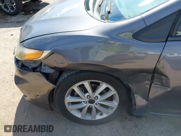 ✅ 2015 Honda Civic LX • VIN: 2HGFG3B54FH518425 • Лот: 43326139. Опубликован ранее на IAAI с пробегом 131 929 миль. Бесплатный доступ к архиву аукционных продаж из США и подробный отчёт об истории автомобиля на DreamBid. Изображение 6.