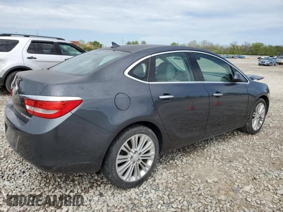✅ 2013 Buick Verano • VIN: 1G4PP5SK1D4201678 • Lot: 55110925. Wystawiony na Copart z przebiegiem 82 782 mil. Bezpłatny archiwum sprzedaży aukcyjnych z USA i szczegółowy raport historii pojazdu na DreamBid. Zdjęcie 3.