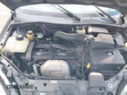 ✅ 2003 Ford Focus • VIN: 1FAHP34313W213941 • Lot: 41493687. Listed on IAAI with 258,673 mi. Free auction sales archive from the USA and detailed vehicle history report at DreamBid. Image 10.