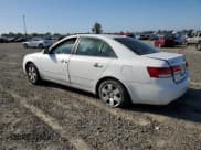 ✅ 2008 Hyundai Sonata GLS • VIN: 5NPET46F38H306107 • Лот: 51670824. Опубликован ранее на Copart с пробегом 274 168 миль. Бесплатный доступ к архиву аукционных продаж из США и подробный отчёт об истории автомобиля на DreamBid. Изображение 2.