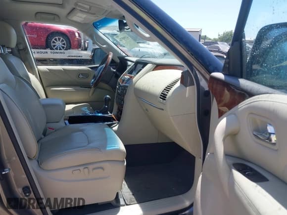 ✅ 2017 Infiniti QX80 • VIN: JN8AZ2NFXH9643325 • Lot: 41995716. Listed on IAAI with Not provided. Free auction sales archive from the USA and detailed vehicle history report at DreamBid. Image 5.