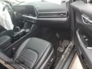 ✅ 2025 Kia Sportage SX-Prestige • VIN: 5XYK5CDF2SG270032 • Lot: 69501235. Wystawiony na Copart z przebiegiem Nie podano. Bezpłatny archiwum sprzedaży aukcyjnych z USA i szczegółowy raport historii pojazdu na DreamBid. Zdjęcie 8.