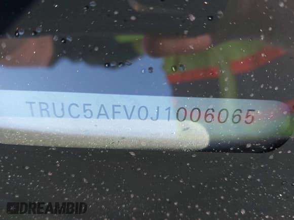 ✅ 2018 Audi TT • VIN: TRUC5AFV0J1006065 • Lot: 43532667. Wystawiony na IAAI z przebiegiem 31 379 mil. Bezpłatny archiwum sprzedaży aukcyjnych z USA i szczegółowy raport historii pojazdu na DreamBid. Zdjęcie 9.