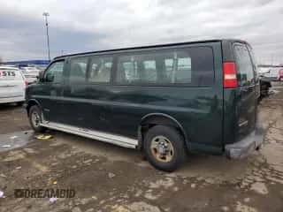 2006 Chevrolet Express Passenger с VIN 1GAHG39U161249733, выставлен на аукционе Copart как лот 41875405 с пробегом 169 037 миль миль и Чистый • Clean title. История ставок и продаж доступна на DreamBid. Изображение 2.
