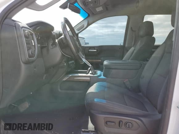 ✅ 2019 Chevrolet Silverado 1500 LT Trail Boss • VIN: 3GCPYFED6KG144141 • Lot: 66361384. Wystawiony na Copart z przebiegiem 85 083 mil. Bezpłatny archiwum sprzedaży aukcyjnych z USA i szczegółowy raport historii pojazdu na DreamBid. Zdjęcie 7.