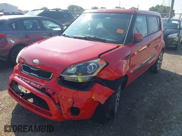 ✅ 2013 Kia Soul + • VIN: KNDJT2A63D7486598 • Lot: 43012024. Wystawiony na IAAI z przebiegiem 146 227 mil. Bezpłatny archiwum sprzedaży aukcyjnych z USA i szczegółowy raport historii pojazdu na DreamBid. Zdjęcie 6.