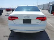 ✅ 2015 Audi A8 4.0T • VIN: WAU32AFD0FN007028 • Lot: 42719029. Wystawiony na IAAI z przebiegiem 75 203 mil. Bezpłatny archiwum sprzedaży aukcyjnych z USA i szczegółowy raport historii pojazdu na DreamBid. Zdjęcie 17.