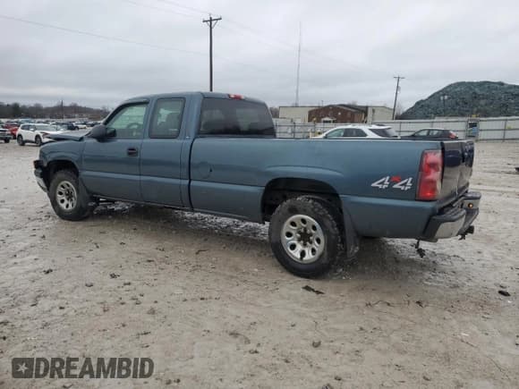 ✅ 2007 Chevrolet Silverado 1500 LS • VIN: 1GCEK19V17E107446 • Lot: 84807384. Listed on Copart with 90,050 mi. Free auction sales archive from the USA and detailed vehicle history report at DreamBid. Image 2.