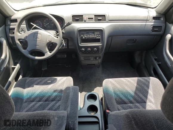 ✅ 2000 Honda CR-V LX • VIN: JHLRD184XYC044223 • Lot: 68554065. Listed on Copart with 268,200 mi. Free auction sales archive from the USA and detailed vehicle history report at DreamBid. Image 8.