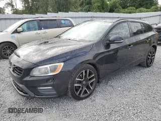 ✅ 2018 Volvo V60 Dynamic • VIN: YV140MEL1J2391526 • Лот: 85310225. Опубликован ранее на Copart с пробегом 196 904 миль. Бесплатный доступ к архиву аукционных продаж из США и подробный отчёт об истории автомобиля на DreamBid. Изображение 1.