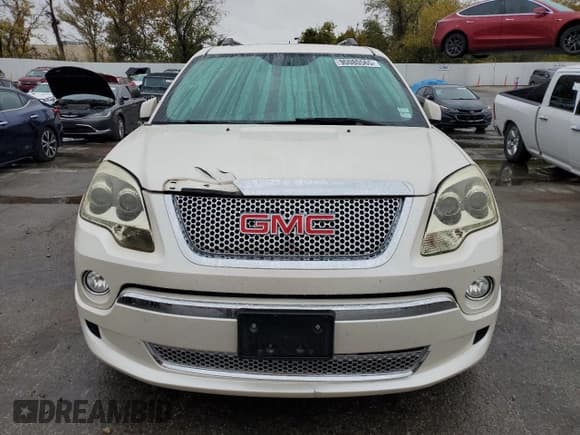✅ 2012 GMC Acadia Denali • VIN: 1GKKVTED1CJ384803 • Lot: 90080565. Listed on Copart with 101,735 mi. Free auction sales archive from the USA and detailed vehicle history report at DreamBid. Image 5.