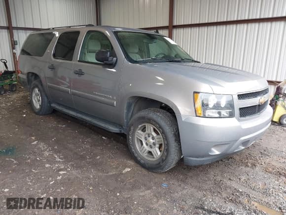 ✅ 2007 Chevrolet Suburban LT • VIN: 1GNFK16357J254729 • Lot: 41542483. Listed on IAAI with 95,604 mi. Free auction sales archive from the USA and detailed vehicle history report at DreamBid. Image 1.