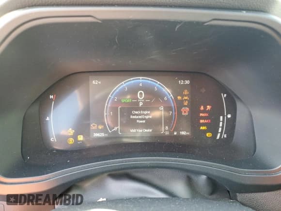 ✅ 2024 Toyota Highlander Platinum • VIN: 5TDAAAB50RS014653 • Lot: 93714005. Listed on Copart with 39,625 mi. Free auction sales archive from the USA and detailed vehicle history report at DreamBid. Image 9.