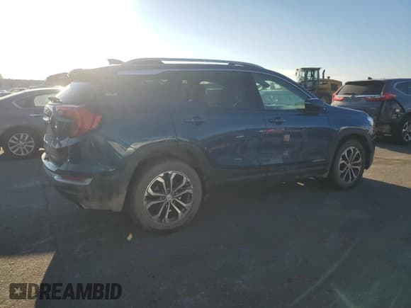 ✅ 2020 GMC Terrain SLT • VIN: 3GKALVEX3LL188541 • Lot: 93308245. Wystawiony na Copart z przebiegiem 137 205 mil. Bezpłatny archiwum sprzedaży aukcyjnych z USA i szczegółowy raport historii pojazdu na DreamBid. Zdjęcie 3.