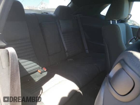 2013 Dodge Challenger SXT z VIN 2C3CDYAGXDH612465, wystawiony jako Copart lot #70135804 z przebiegiem 116 793 mil mil oraz Szkoda całkowita • Salvage title. Historia ofert i sprzedaży dostępna na DreamBid. Obrazek 10.