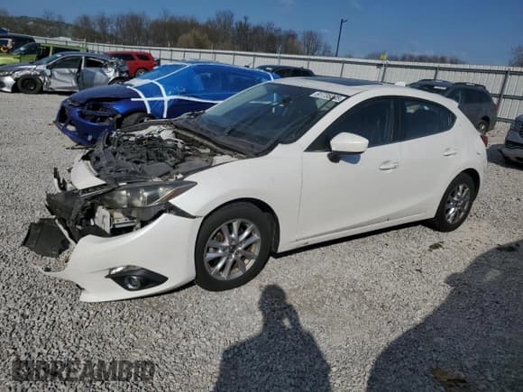 ✅ 2014 Mazda 3 i Grand Touring • VIN: JM1BM1M74E1164749 • Лот: 91735205. Опубликован ранее на Copart с пробегом 121 940 миль. Бесплатный доступ к архиву аукционных продаж из США и подробный отчёт об истории автомобиля на DreamBid. Изображение 1.