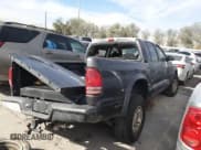 ✅ 2002 Dodge Dakota Sport • VIN: 1B7HG38N32S687496 • Lot: 88584635. Wystawiony na Copart z przebiegiem Nie podano. Bezpłatny archiwum sprzedaży aukcyjnych z USA i szczegółowy raport historii pojazdu na DreamBid. Zdjęcie 3.