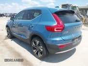 ✅ 2023 Volvo XC40 Ultimate Bright Theme • VIN: YV4L12UF8P2085671 • Лот: 43042130. Опубликован ранее на IAAI с пробегом 23 910 миль. Бесплатный доступ к архиву аукционных продаж из США и подробный отчёт об истории автомобиля на DreamBid. Изображение 3.