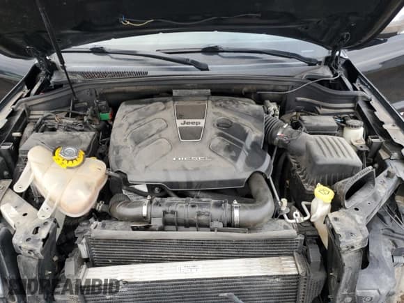 ✅ 2015 Jeep Grand Cherokee Overland • VIN: 1C4RJFCM4FC706109 • Lot: 81279744. Listed on Copart with 160,295 mi. Free auction sales archive from the USA and detailed vehicle history report at DreamBid. Image 12.