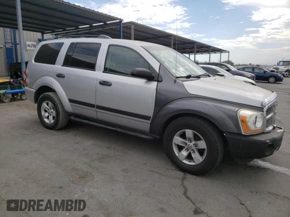 ✅ 2004 Dodge Durango SLT • VIN: 1D4HB48NX4F217937 • Лот: 82135575. Опубликован ранее на Copart с пробегом 194 723 миль. Бесплатный доступ к архиву аукционных продаж из США и подробный отчёт об истории автомобиля на DreamBid. Изображение 4.