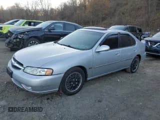 ✅ 2001 Nissan Altima GXE • VIN: 1N4DL01DX1C189045 • Lot: 79434304. Listed on Copart with 89,467 mi. Free auction sales archive from the USA and detailed vehicle history report at DreamBid. Image 1.