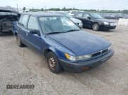 ✅ 1992 Mitsubishi Mirage • VIN: 4A3CU26A2NE030752 • Lot: 43037504. Wystawiony na IAAI z przebiegiem 93 053 mil. Bezpłatny archiwum sprzedaży aukcyjnych z USA i szczegółowy raport historii pojazdu na DreamBid. Zdjęcie 1.