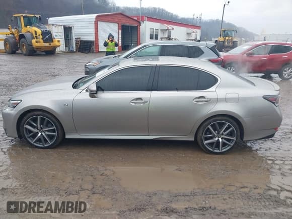 ✅ 2018 Lexus GS 350 • VIN: JTHCZ1BLXJA008603 • Лот: 41638593. Опубликован ранее на IAAI с пробегом 52 441 миль. Бесплатный доступ к архиву аукционных продаж из США и подробный отчёт об истории автомобиля на DreamBid. Изображение 14.