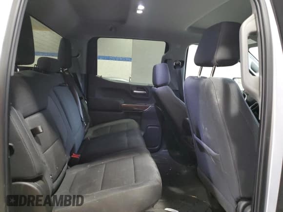 ✅ 2019 Chevrolet Silverado 1500 LT Trail Boss • VIN: 3GCPYFED4KG143232 • Lot: 64685554. Wystawiony na Copart z przebiegiem 116 602 mil. Bezpłatny archiwum sprzedaży aukcyjnych z USA i szczegółowy raport historii pojazdu na DreamBid. Zdjęcie 10.