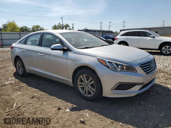 2016 Hyundai Sonata SE z VIN 5NPE24AF6GH296777, wystawiony jako Copart lot #80177535 z przebiegiem 152 558 mil mil oraz Szkoda całkowita • Salvage title. Historia ofert i sprzedaży dostępna na DreamBid. Obrazek 4.