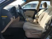 ✅ 2010 Kia Optima LX • VIN: KNAGG4A86A5379903 • Лот: 73708134. Опубликован ранее на Copart с пробегом 173 994 миль. Бесплатный доступ к архиву аукционных продаж из США и подробный отчёт об истории автомобиля на DreamBid. Изображение 7.