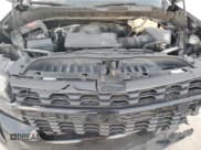 ✅ 2021 Chevrolet Silverado 1500 Custom • VIN: 3GCPWBEH8MG102560 • Lot: 76747484. Wystawiony na Copart z przebiegiem 81 580 mil. Bezpłatny archiwum sprzedaży aukcyjnych z USA i szczegółowy raport historii pojazdu na DreamBid. Zdjęcie 11.