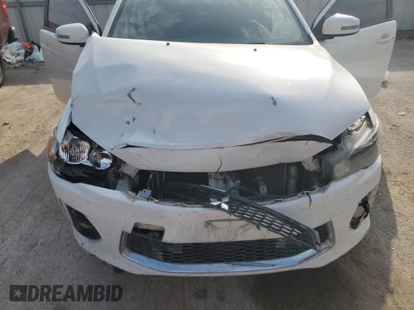 ✅ 2016 Mitsubishi Lancer ES • VIN: JA32U2FU5GU008891 • Lot: 81013565. Listed on Copart with 110,410 mi. Free auction sales archive from the USA and detailed vehicle history report at DreamBid. Image 11.