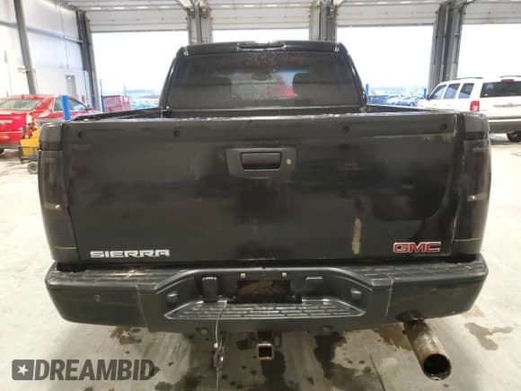 ✅ 2007 GMC Sierra Denali • VIN: 2GTEK638471671836 • Lot: 86847134. Listed on Copart with Not provided. Free auction sales archive from the USA and detailed vehicle history report at DreamBid. Image 6.