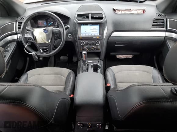 ✅ 2017 Ford Explorer XLT • VIN: 1FM5K8D83HGC75682 • Lot: 55321455. Listed on Copart with 96,859 mi. Free auction sales archive from the USA and detailed vehicle history report at DreamBid. Image 8.