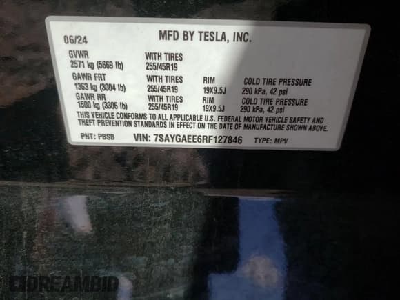 ✅ 2024 Tesla Model Y Long Range • VIN: 7SAYGAEE6RF127846 • Lot: 56968035. Listed on Copart with 23,328 mi. Free auction sales archive from the USA and detailed vehicle history report at DreamBid. Image 12.